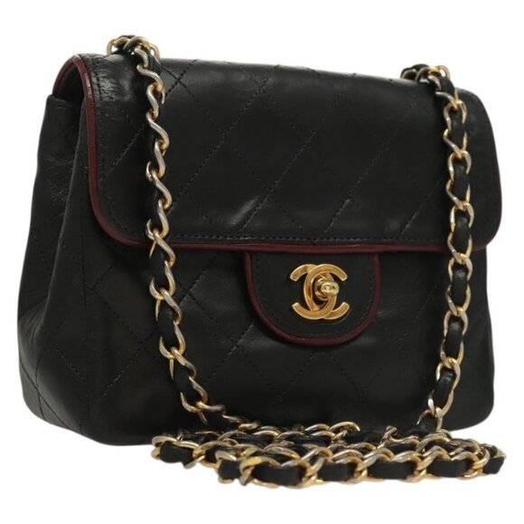 CHANEL Matelasse Chain Shoulder Bag Lamb Skin Black Gold CC Auth 133143 - Picture 1 of 16